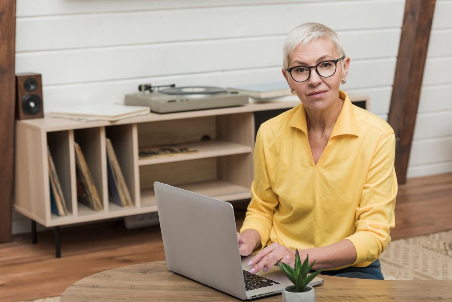 Financial planning session with detailed budget analysis and benchmarking tools